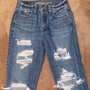 American Eagle mom jean, size 2